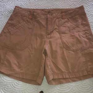 🎉HOST PICK🎉Columbia Cotton Shorts size 6